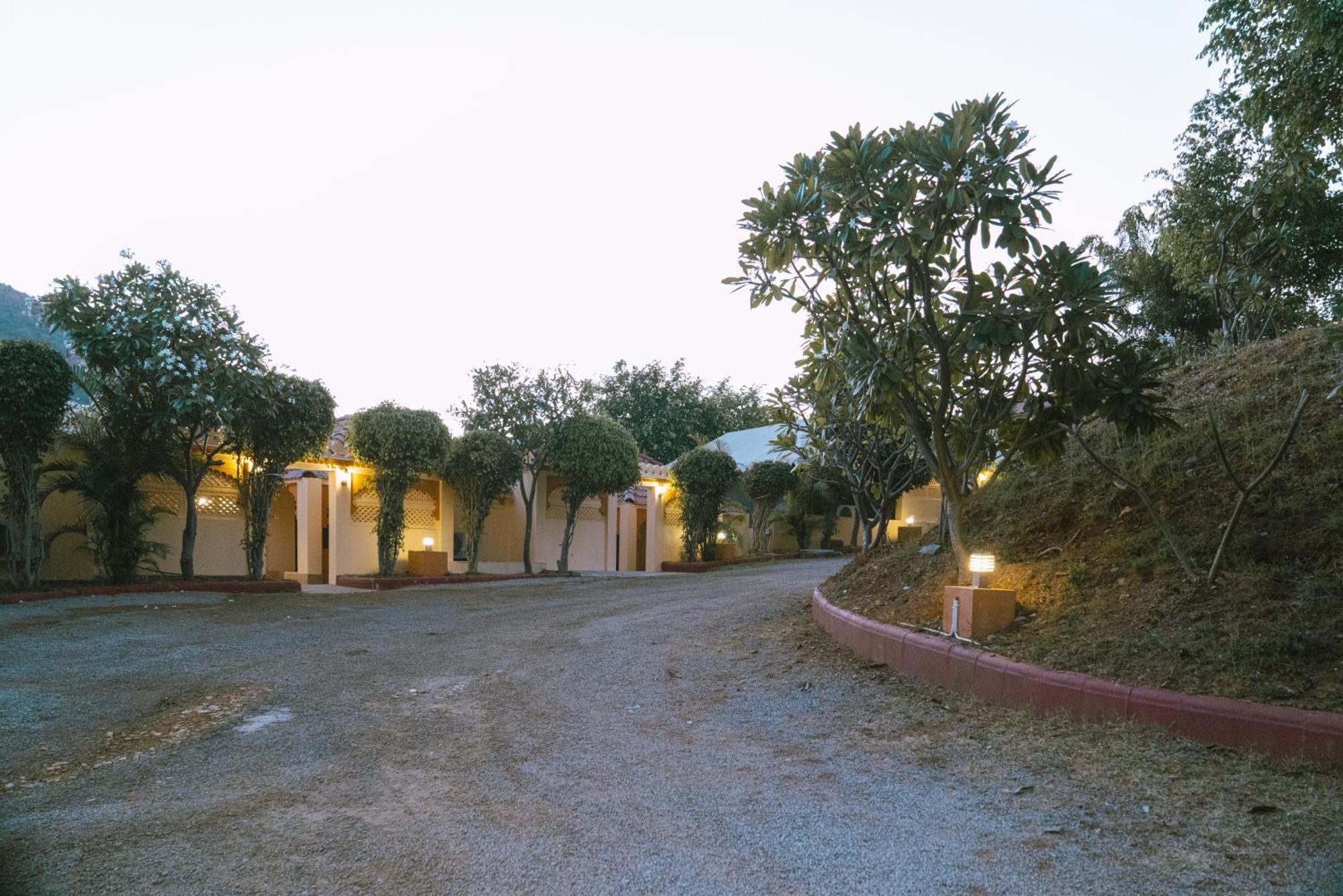 Udai Nature Valley Resort - A Peace Full Farmhouse Resort Udaipur Exterior photo