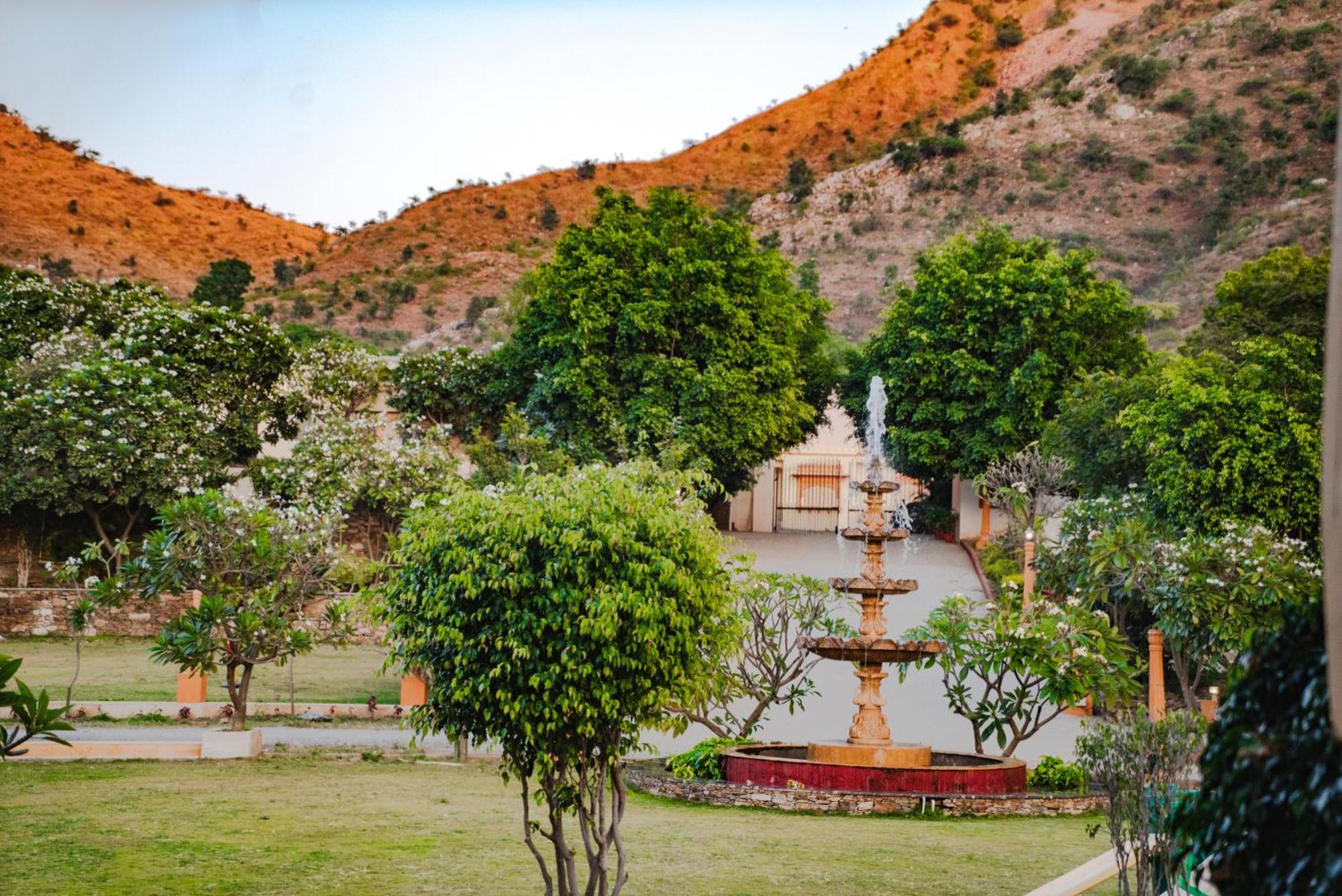 Udai Nature Valley Resort - A Peace Full Farmhouse Resort Udaipur Exterior photo